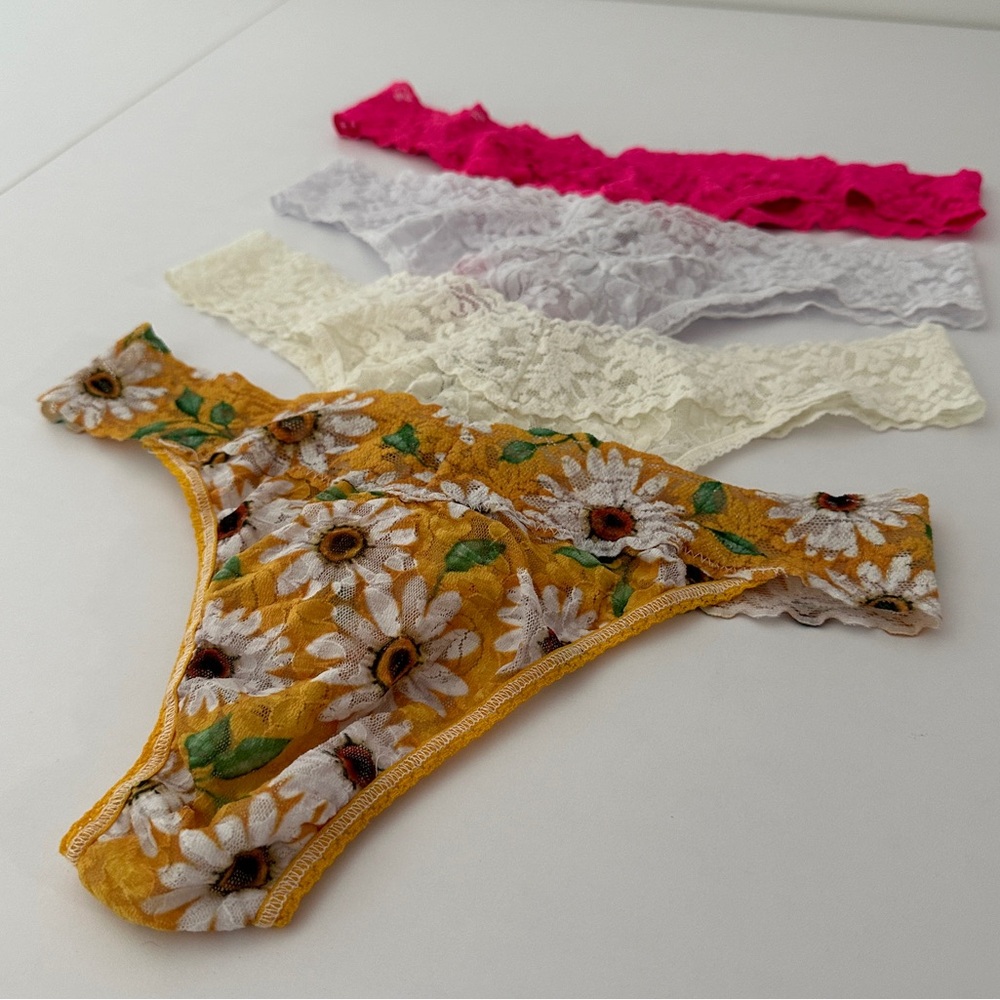 Hanky Panky Low Rise Thong Bundle NWOT